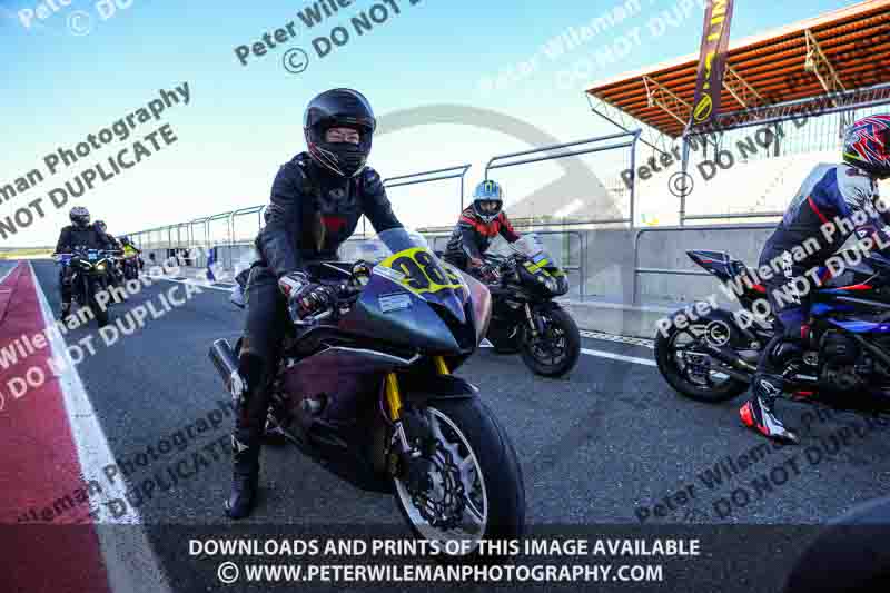 cadwell no limits trackday;cadwell park;cadwell park photographs;cadwell trackday photographs;enduro digital images;event digital images;eventdigitalimages;navarra;no limits trackdays;peter wileman photography;racing digital images;trackday digital images;trackday photos